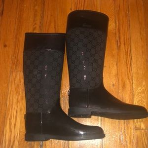 Gucci rain boots